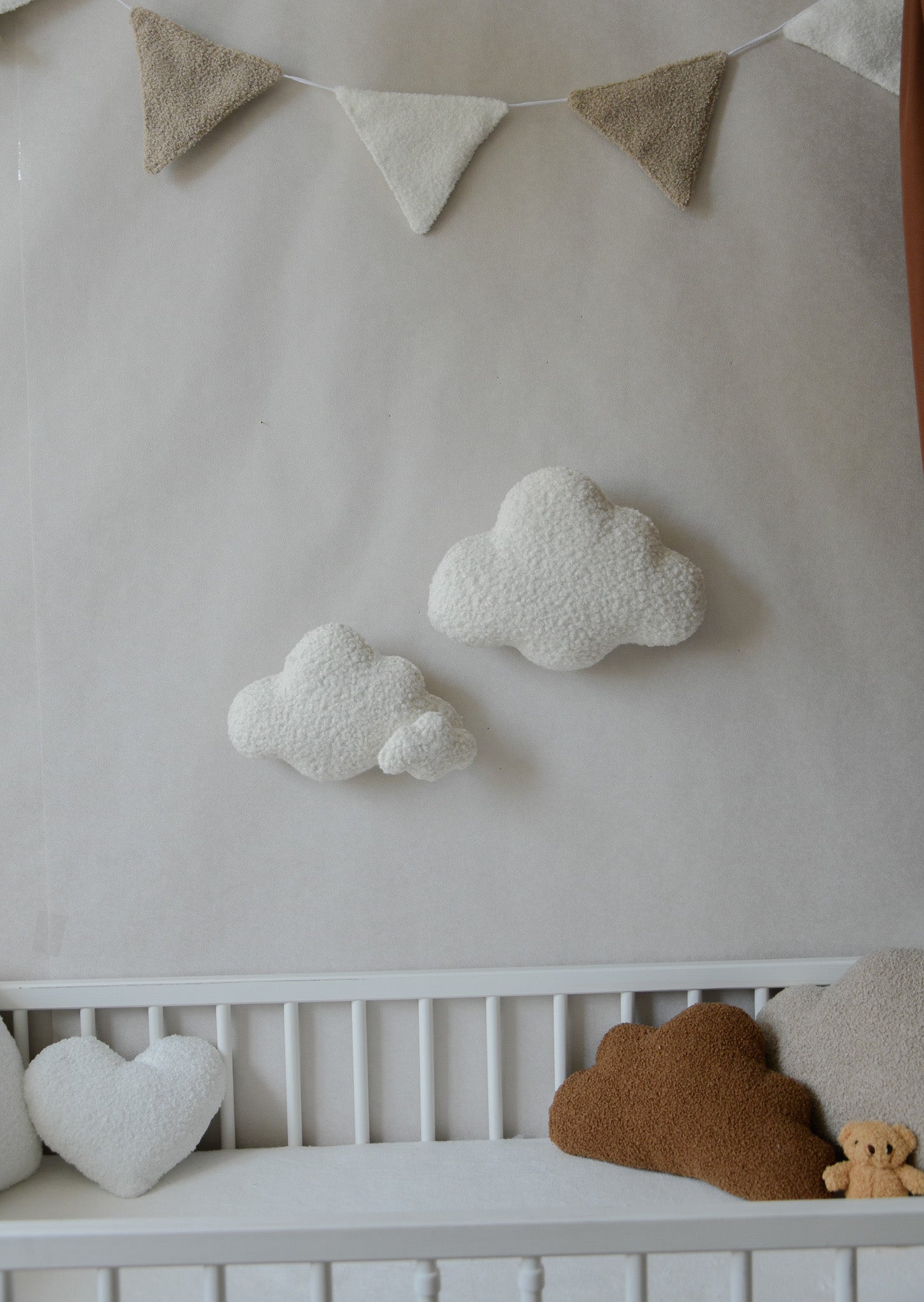 Bouclé Cloud Wall Decor set
