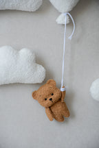 Teddy Bear Hanging from Balloon Wall Decor set
