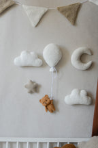 Teddy Bear Hanging from Balloon Wall Decor set