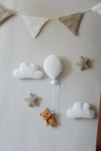 Teddy Bear Hanging from Balloon Wall Decor set