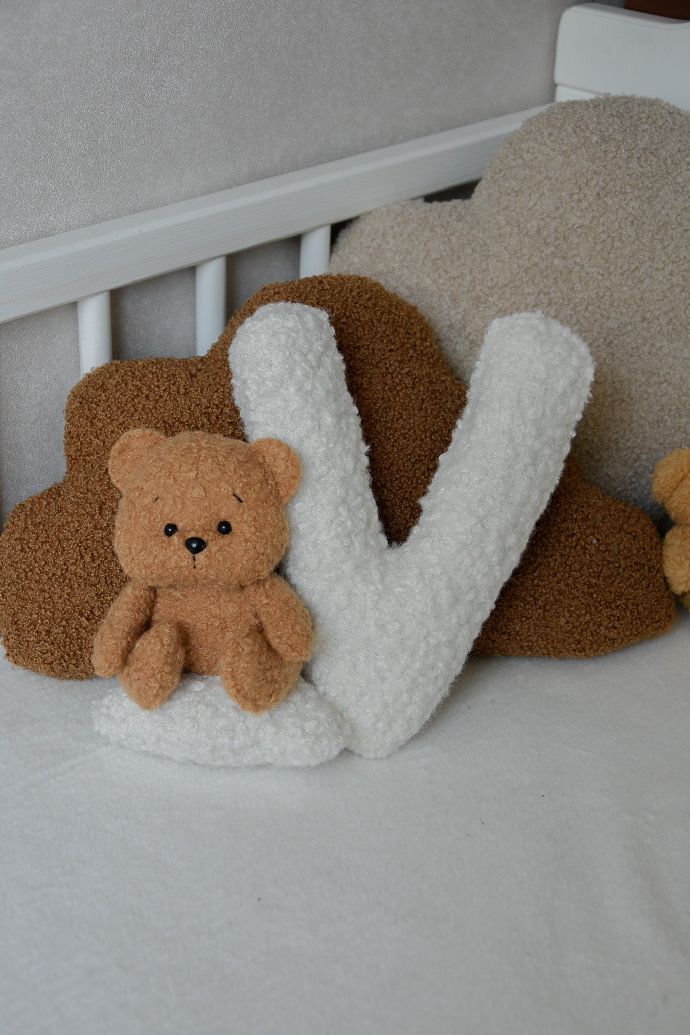 Personalized Bouclé Teddy bear Letter Pillow