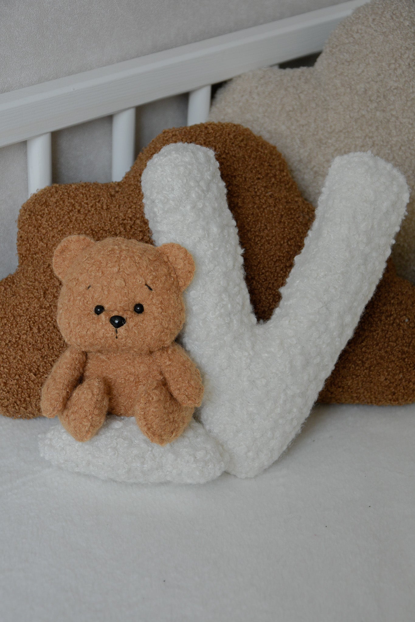 Personalized Bouclé Teddy bear Letter Pillow