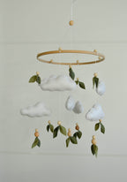 Floral mobile with leaves wooden beads and clouds - Minidreams Decor
