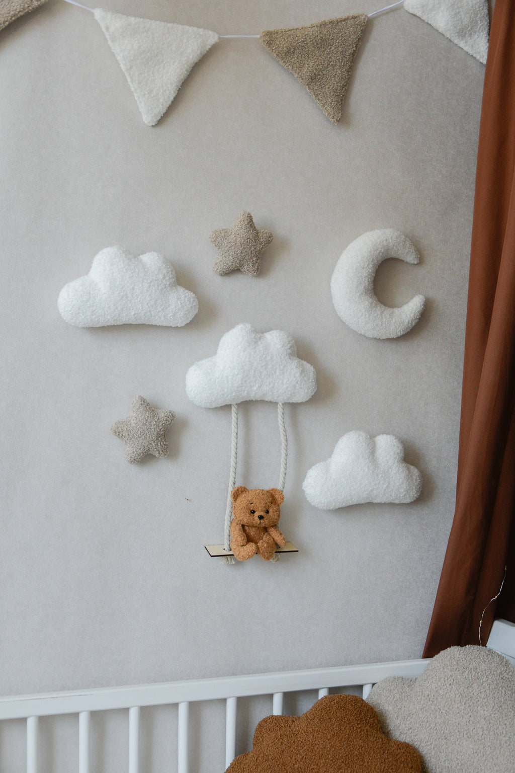 Teddy Bear Wall Decor set with Swing