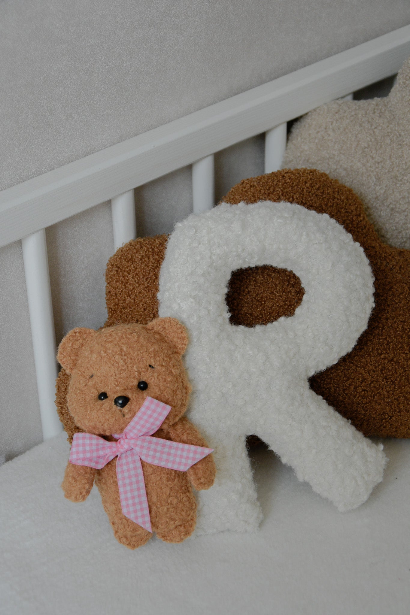 Personalized Bouclé Teddy bear Letter Pillow