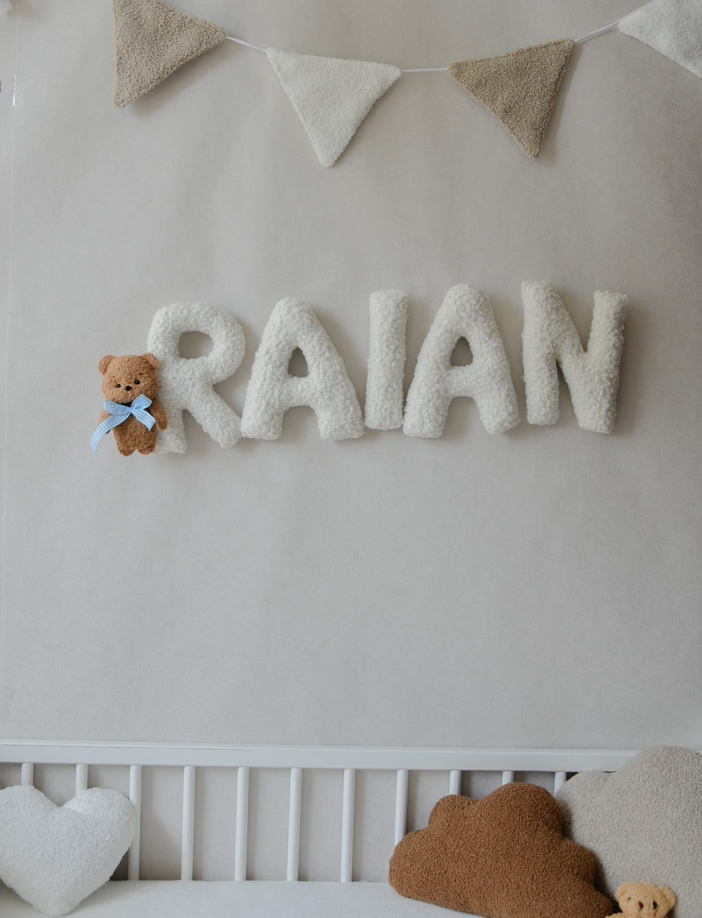 Personalized Bouclé Teddy bear Letter Pillow