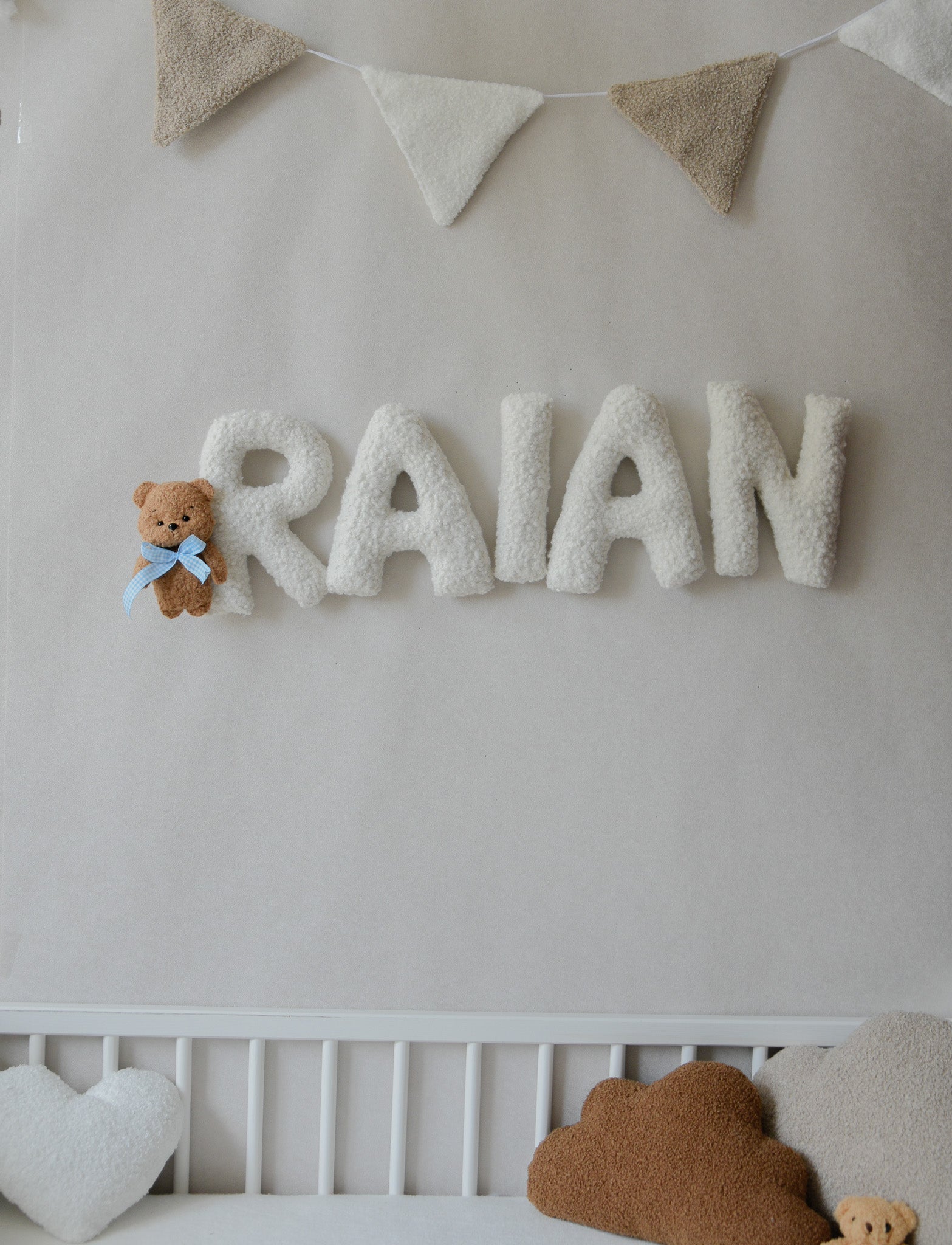 Personalized Bouclé Teddy bear Letter Pillow