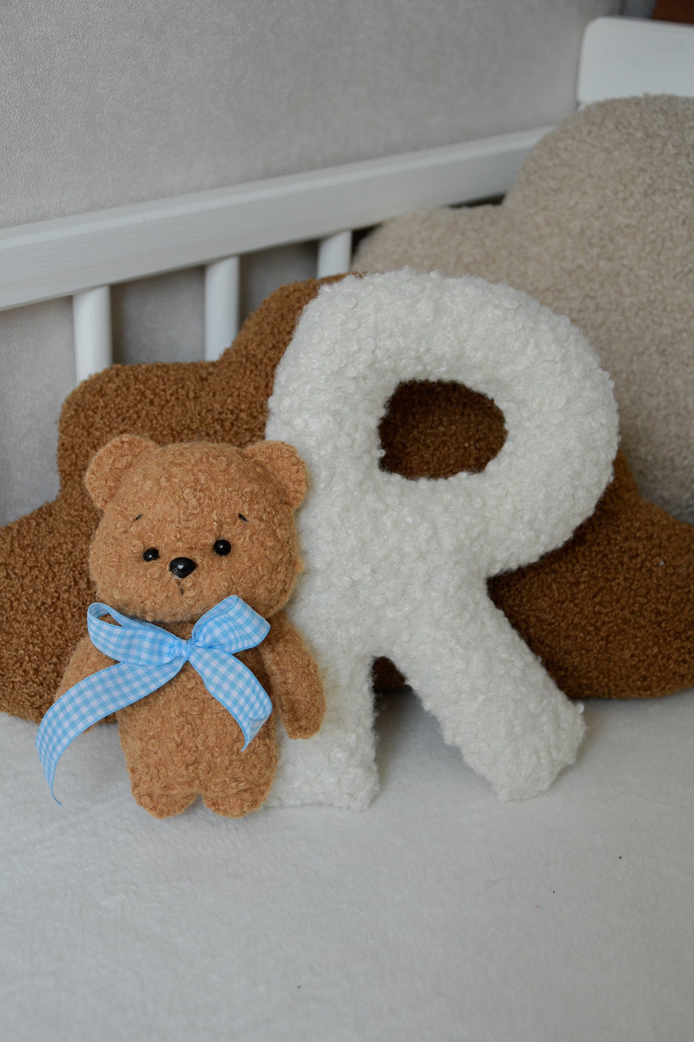 Personalized Bouclé Teddy bear Letter Pillow