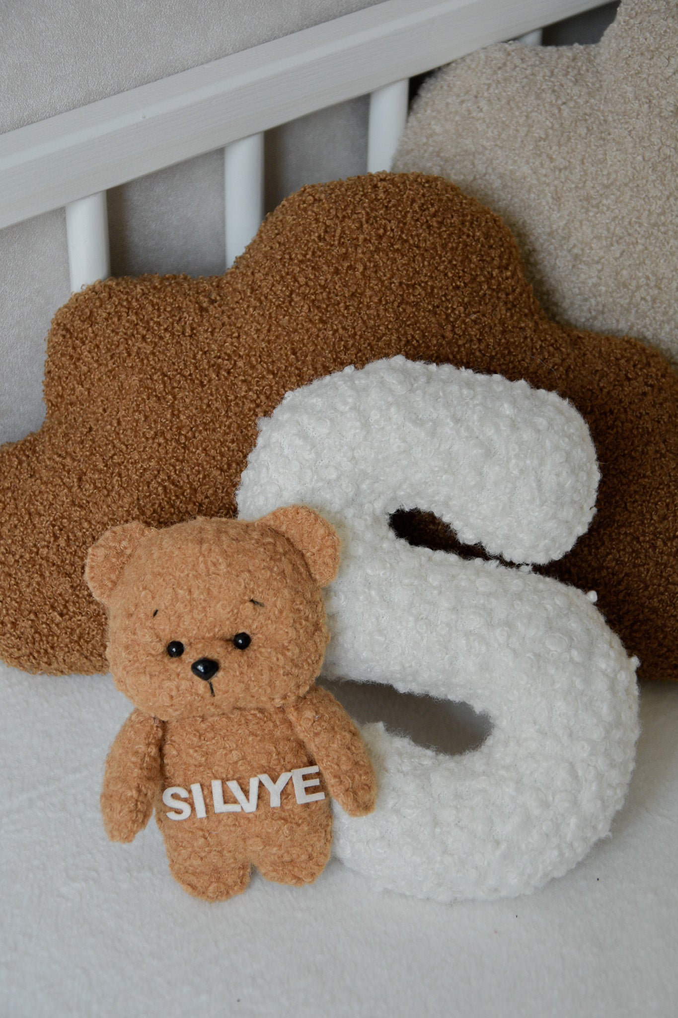 Personalized Bouclé Teddy bear Letter Pillow