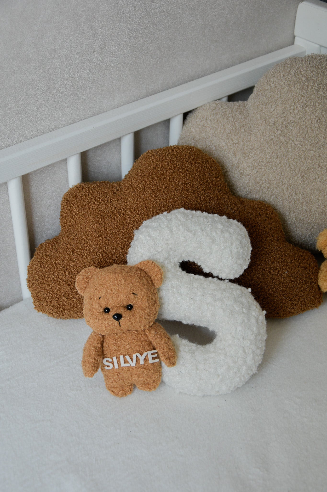 Personalized Bouclé Teddy bear Letter Pillow