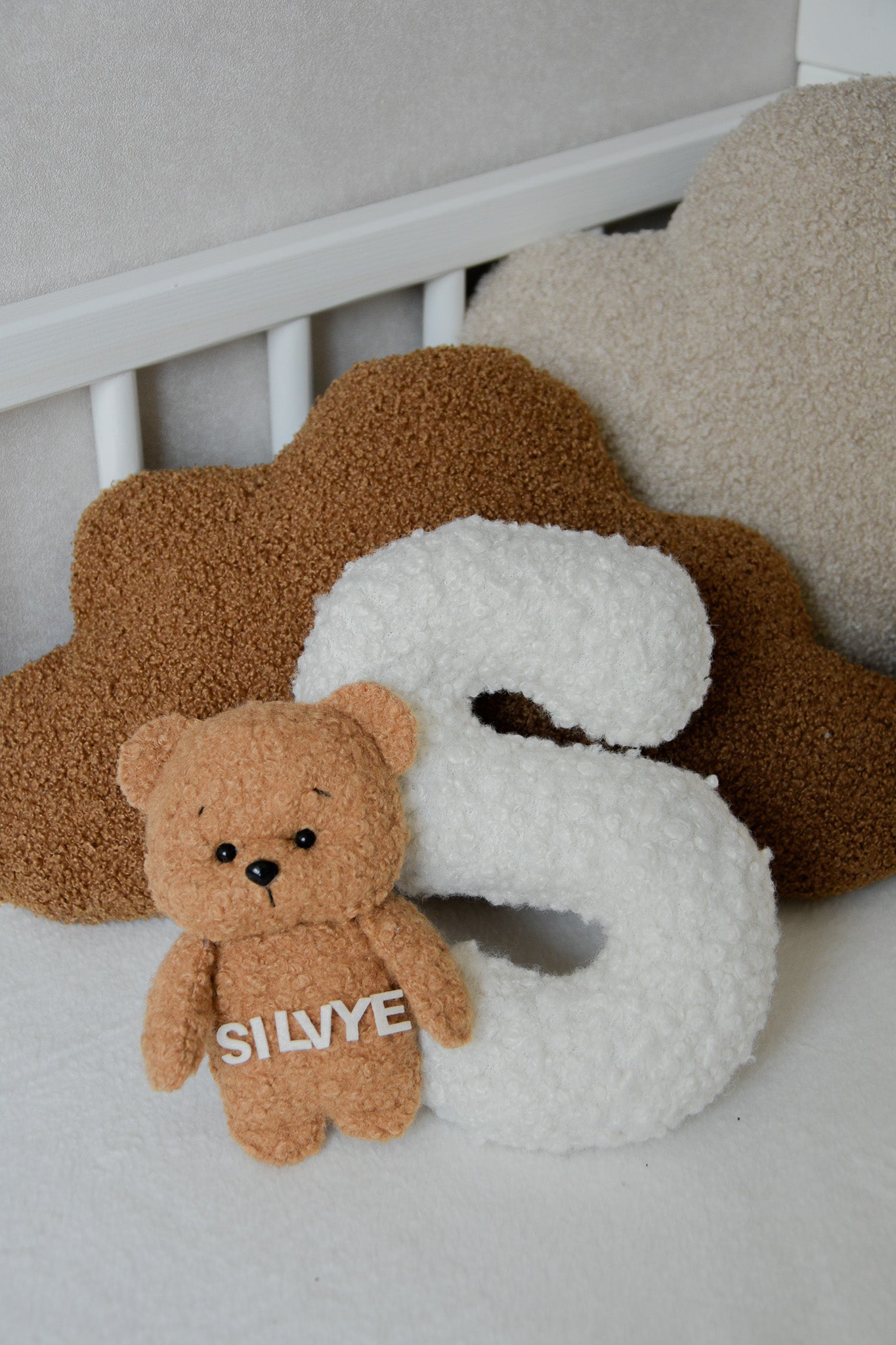 Personalized Bouclé Teddy bear Letter Pillow