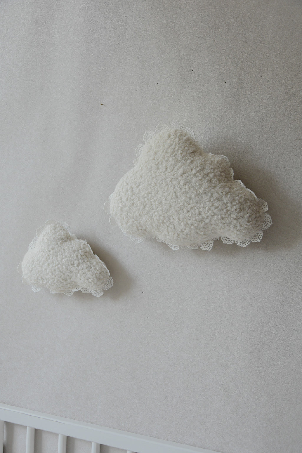 Lace Bouclé Cloud Wall Decor set