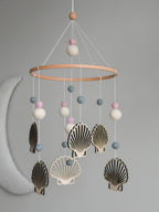 Seashell baby nursery mobile - Minidreams Decor