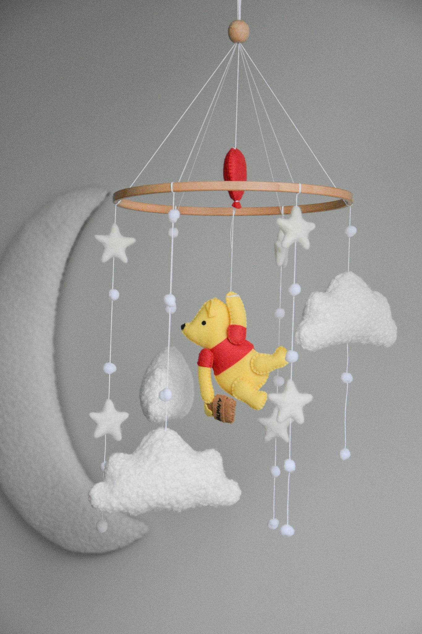 Winnie Pooh boucle clouds and moon baby nursery mobile - Minidreams Decor
