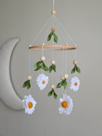 Daisy baby nursery mobile - Minidreams Decor