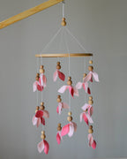 Pink floral baby mobile - Minidreams Decor